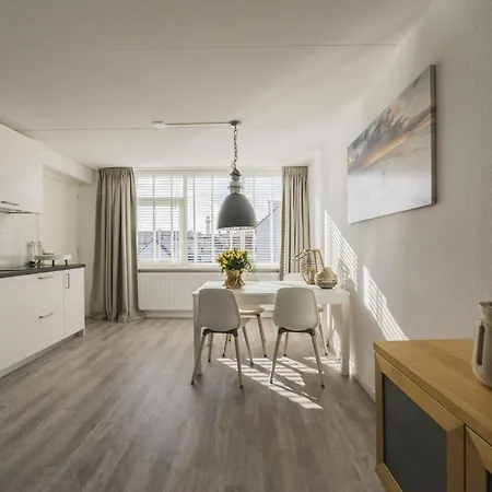 122 * Egmond aan Zee